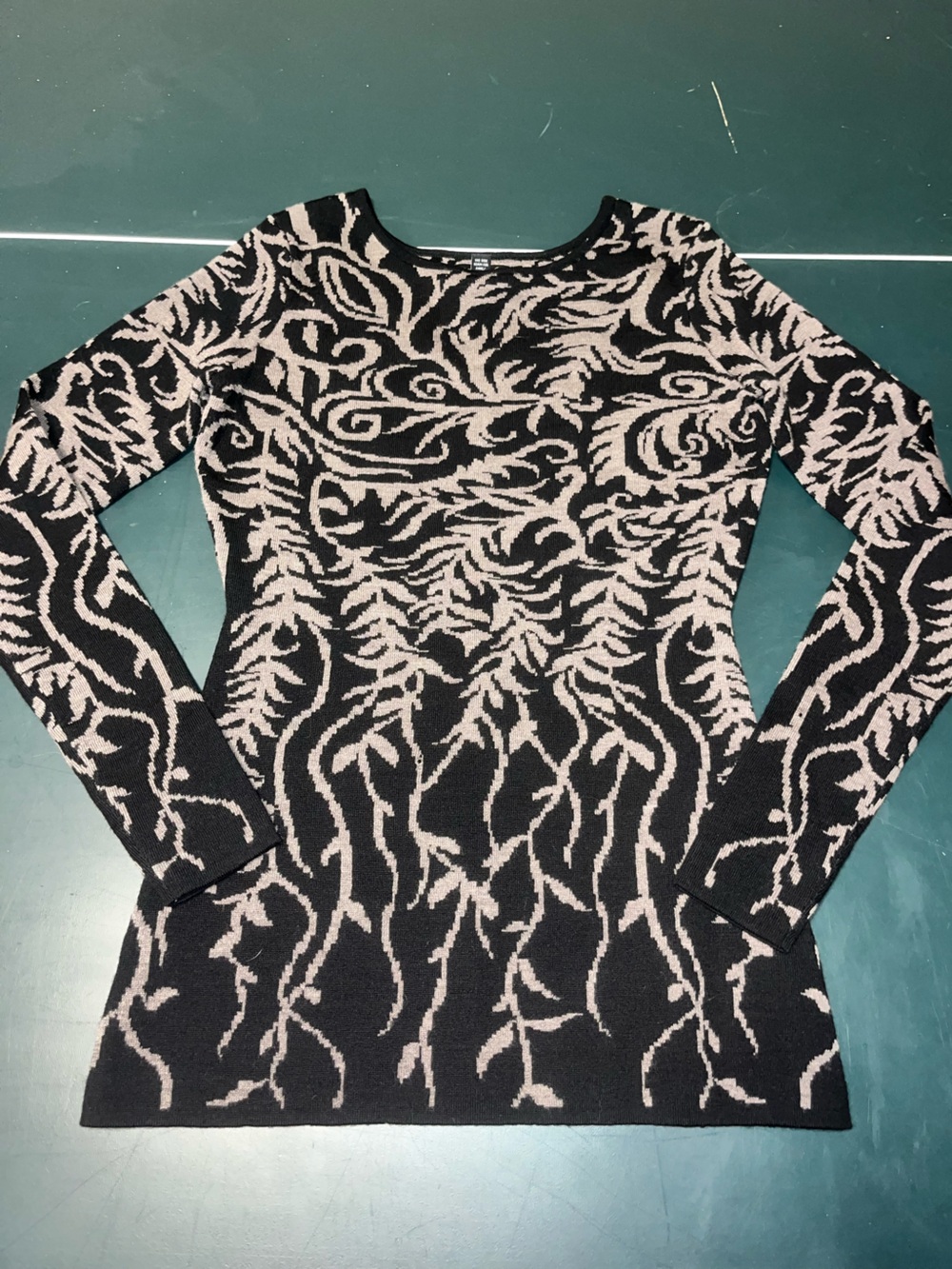 ICELANDIC DESIGN Women’s Sz XS Merino Wool Sweater